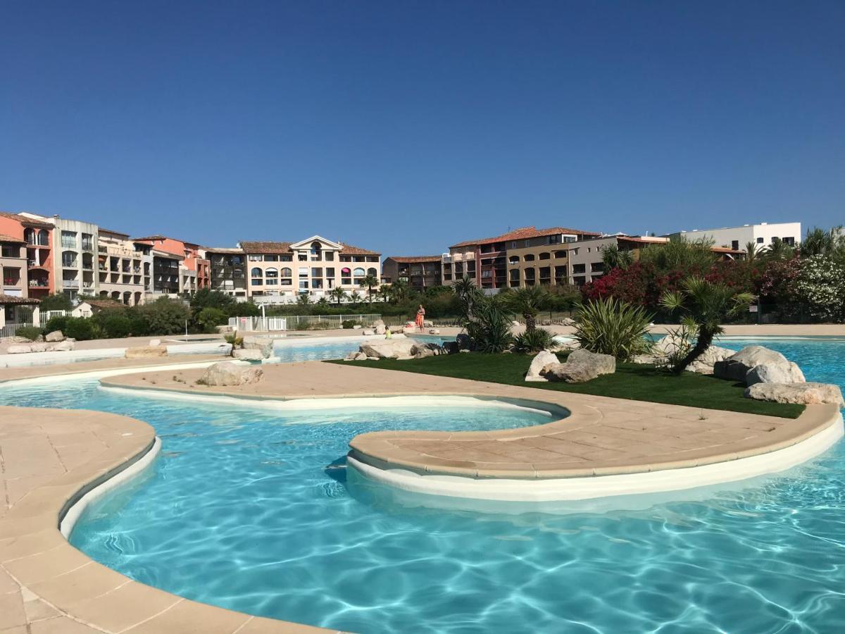 Beach Tropez, With View Гассен Экстерьер фото